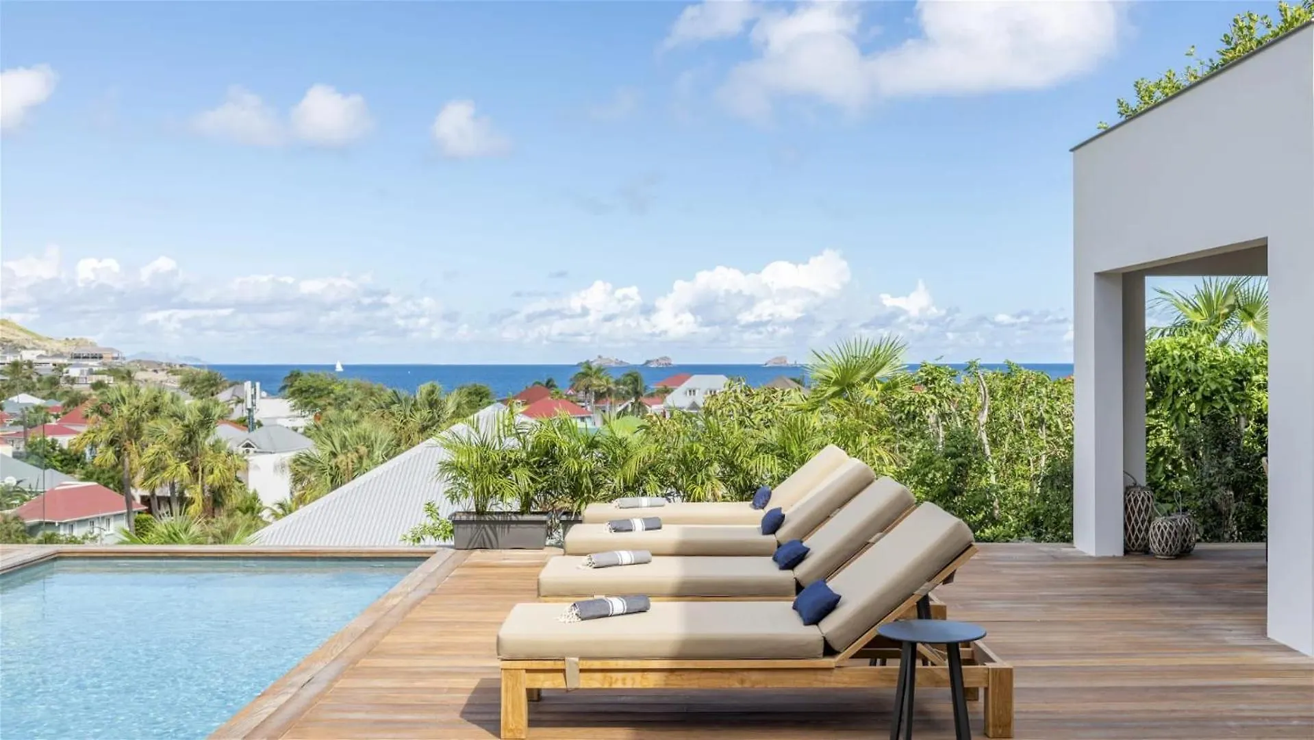 古斯塔维亚Oceanview Oasis with Heated Swimming Pool别墅 0*, 古斯塔维亚